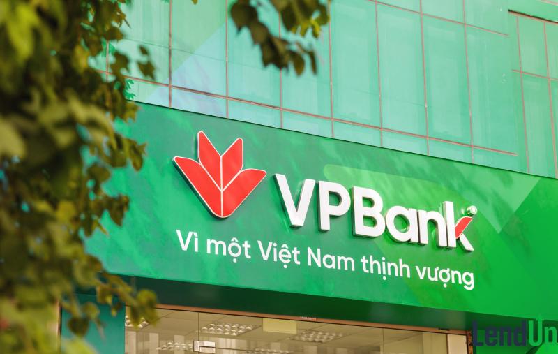 giờ làm việc ngân hàng VPBank